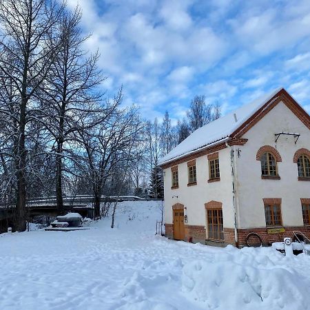 Franshammars Vandrarhem Hassela Esterno foto